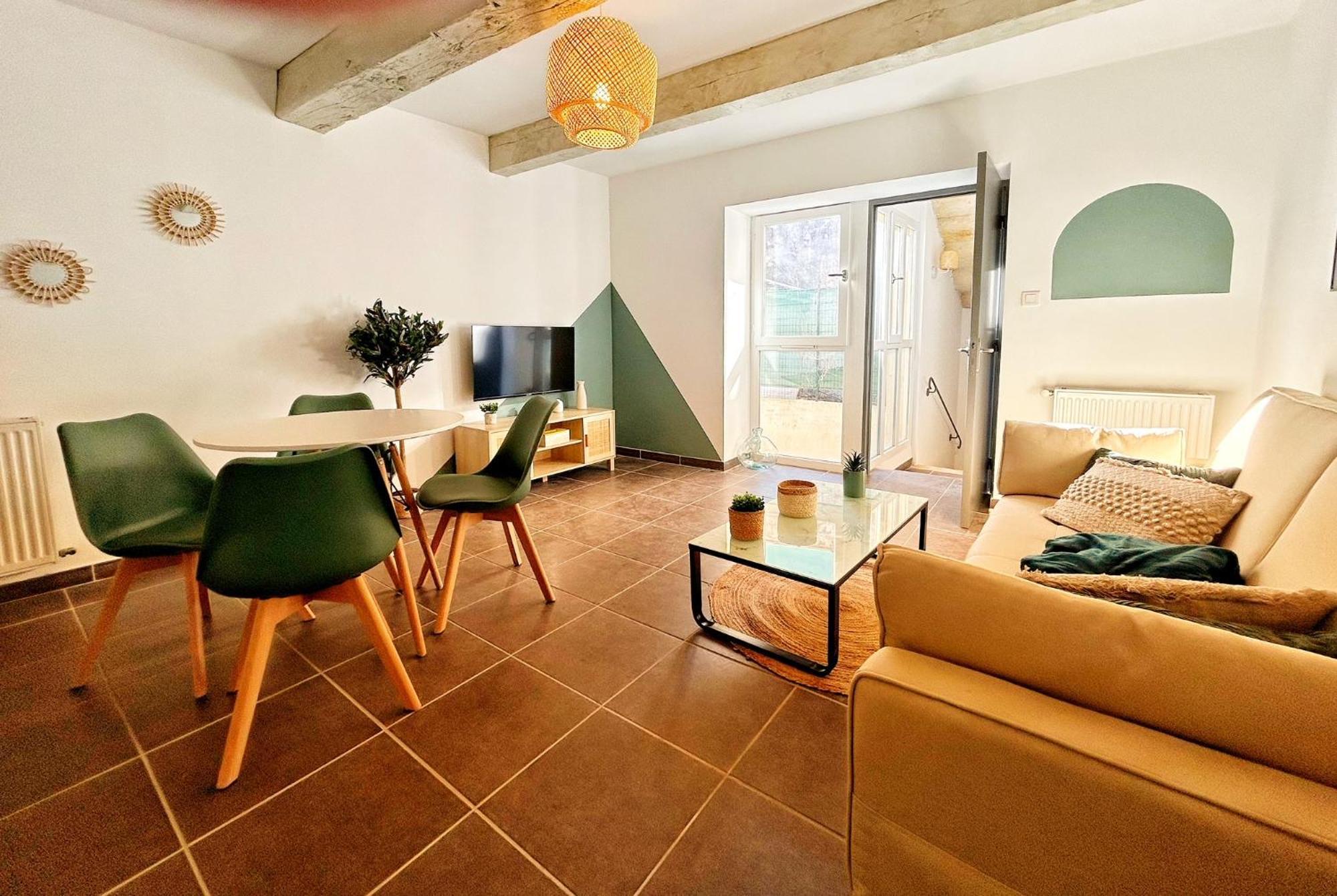 Olive Serenity Arlés Exterior foto